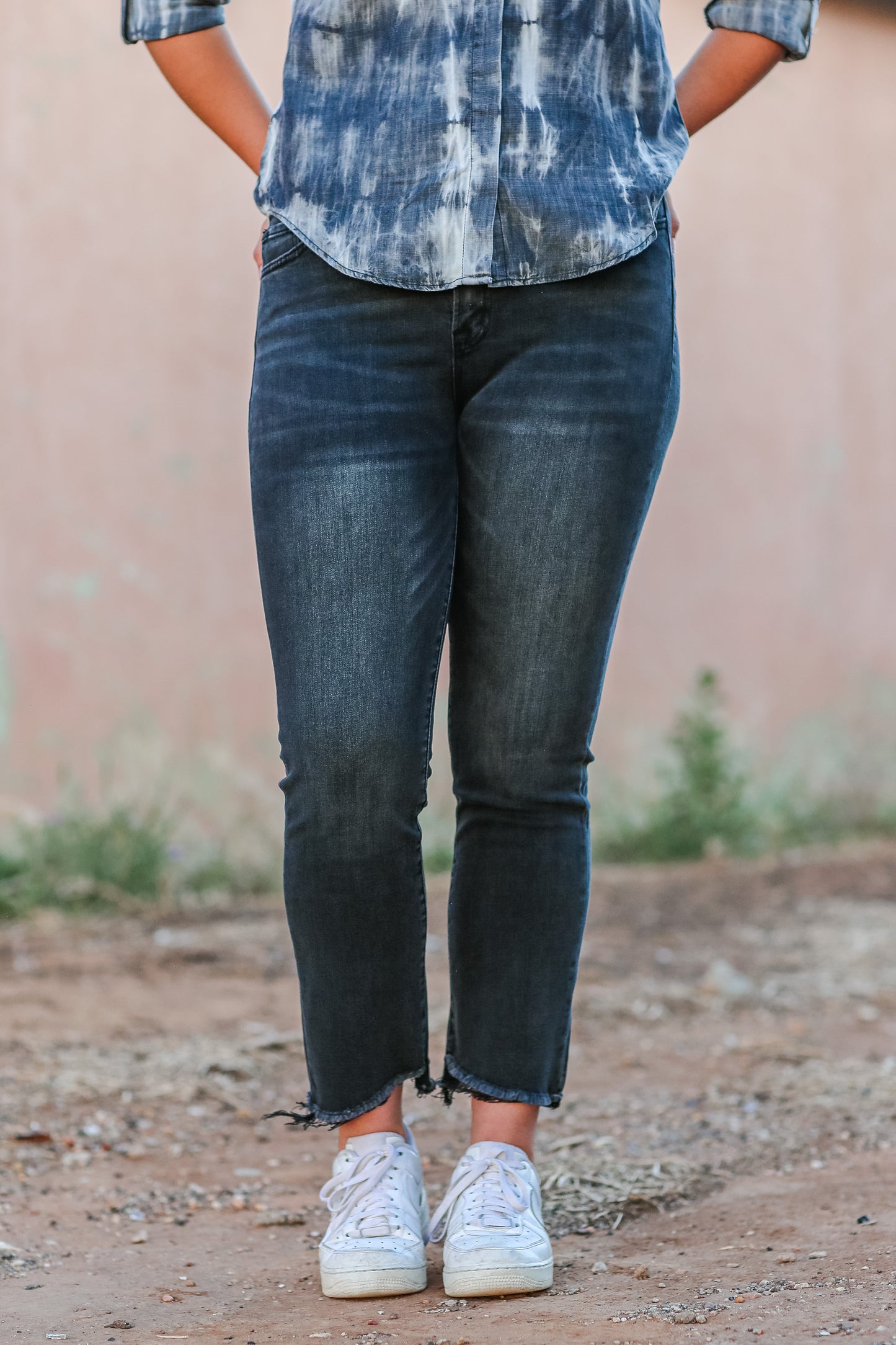 Stormy Cropped Jeans